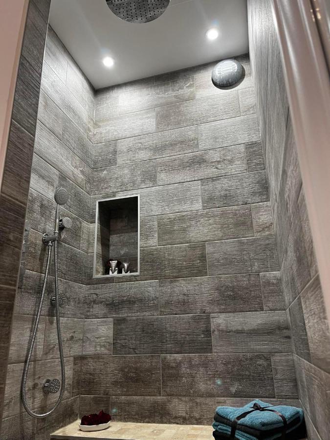 Le Marechal Duplex - Appartement Avec Jacuzzi - Caen Hyper Centre Exterior foto